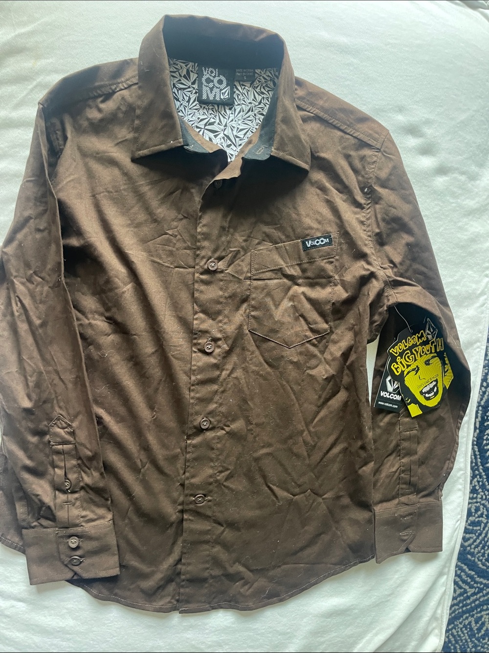 NWT VOLCOM Size Small Men's Brown Long-Sleeve Button Shirt